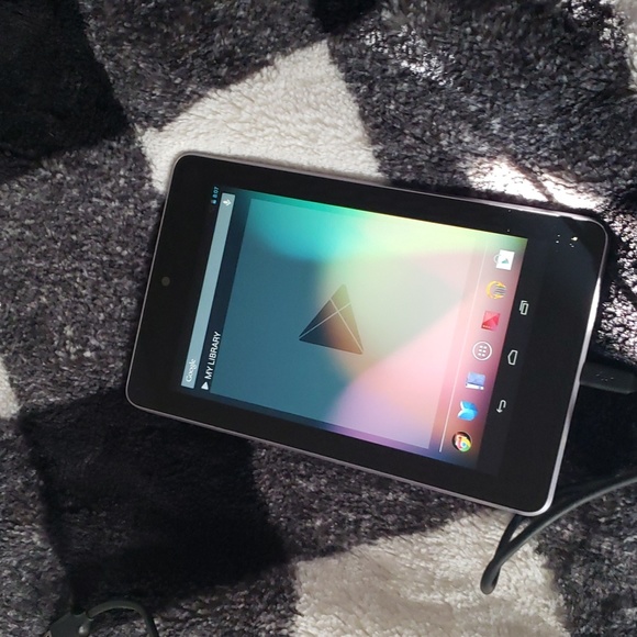 Nexus Asus tablet. - Picture 7 of 8